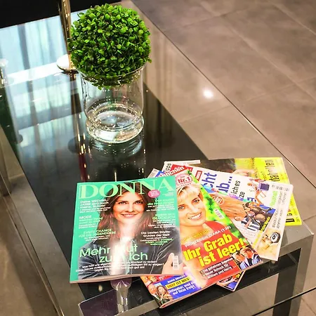 Downtown Center 公寓 *