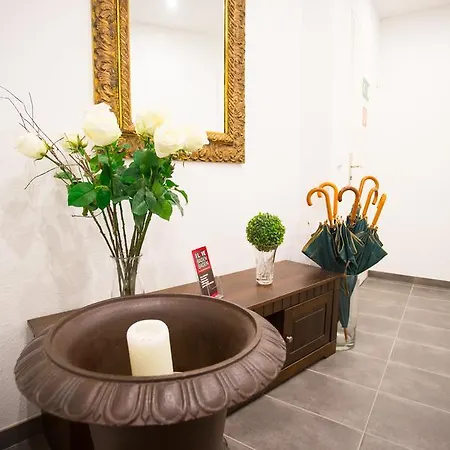 Downtown Apartments Center Apartment *