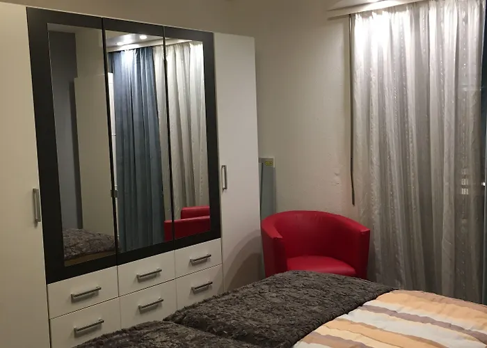 아파트 Downtown Center